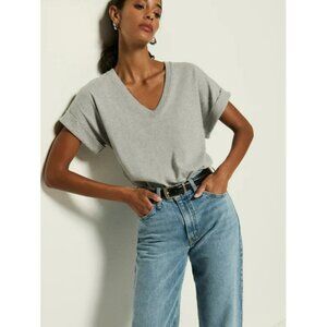 NEW Nation Los Angeles Stevie Top V Neck Relaxed Tee Shirt Capsule Wardrobe